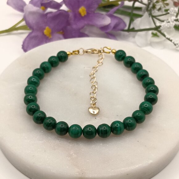 Minimalist Bracelet with Rare Natural Malachite - Picture 4 of 13